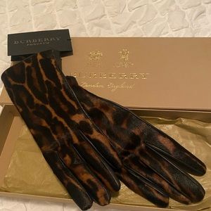 Burberry gloves